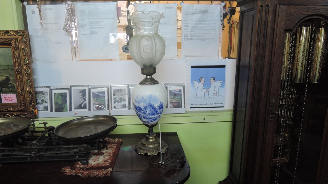 k339 lampa Delft ker.