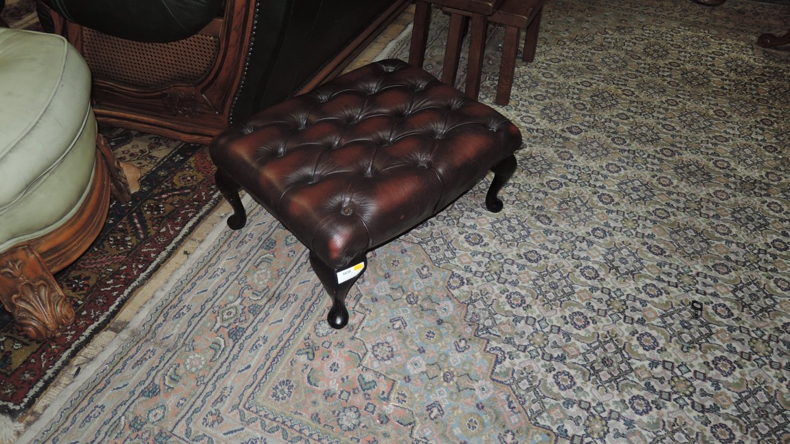 k131 taburet Chesterfield